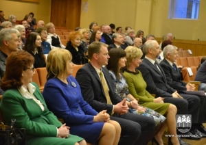 Ogres 88 gadu jubilejā sumina novada iedzīvotājus