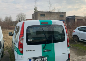 Kustamās mantas transportlīdzekļa Renault Kangoo ar valsts reģistrācijas numuru HP5846 atsavināšanas izsole
