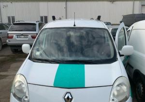 Kustamās mantas transportlīdzekļa Renault Kangoo ar valsts reģistrācijas numuru HP5846 atsavināšanas izsole