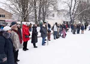Skatītāji barikāžu atceres pasākumā Ogrē 20.01.2024.