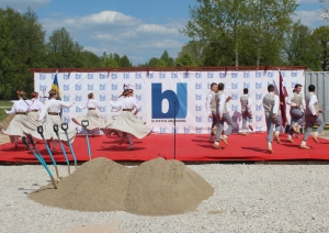 Jaunas rūpnīcas būvniecības sākums Elkšņos jeb Pirmās lāpstas svētki. 12.05.2023,
