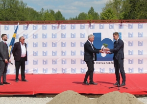 Jaunas rūpnīcas būvniecības sākums Elkšņos jeb Pirmās lāpstas svētki. 12.05.2023,