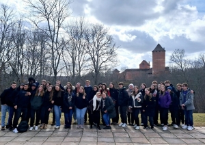 Francijas jaunieši viesojas Madlienā Erasmus+ programmas ietvaros