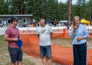 15. augustā dabas parkā Zilie kalni jau 15. reizi norisinājās Ikšķiles MTB velobrauciens 2026, kas šogad pulcēja kopumā vairāk kā 300 dalībniekus. 