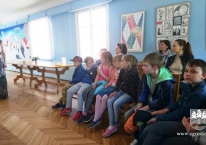 Jaunogres vidusskolas skolēni iepazīst profesijas, kuras saistītas ar pārtikas apstrādi un ražošanu