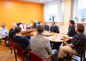 Ķeguma vidusskolas vadītāju un Ogres novada pašvaldības pārstāvju tikšanās Ķeguma vidusskolā 01.2024. vidusskolas