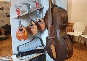 Biedrības "Skaņumāja" mūzikas instrumentu ekspozīcija