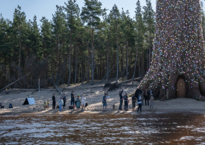 Noslēgusies piedzīvojumu fantāzijas filmas “Kristofers un divu pasauļu atslēga” filmēšana