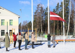 Ikšķilē sākusies mazskautu un guntiņu ziemas nometne “Tuk, tuk, kas tur?”