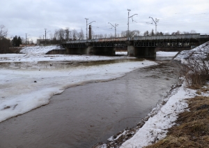 Ogres upe pie dzelzceļa tilta, Ogre