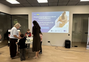 15.maijā, atzīmējot Starptautisko ģimenes dienu un Starptautisko ūdens drošības dienu, Oveselība telpās norisinājās pasākums vecākiem kopā ar bērniem. 