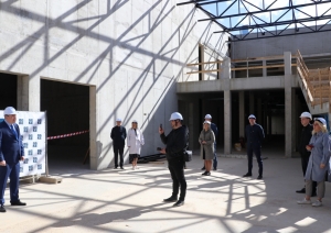 Ogres Valsts ģimnāzijas jaunajai ēkai spāru svētki. 04.05.2022.