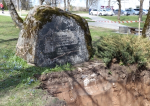 Pieminekļa demontāža 2