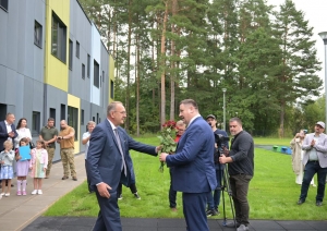 Egils Helmanis un Andis Pētersons pie PII Lielvārde 23.08.2024.