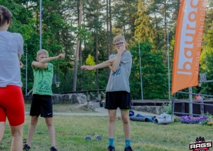 Ogres Krasta laukumā pirmo reizi norisinājās “RAGS Vingro”