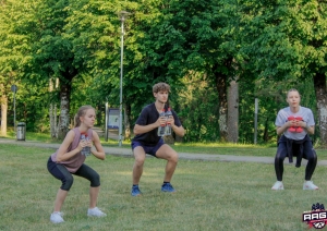 Ogres Krasta laukumā pirmo reizi norisinājās “RAGS Vingro”