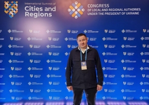 Ogres novada pašvaldības pārstāvji starptautiskā samitā Ukrainā 04.2023. 