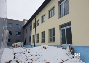 Ēkā Upes prospektā 16 darbi turpinās arī ziemā