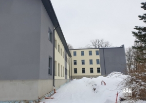 Ēkā Upes prospektā 16 darbi turpinās arī ziemā