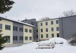 Ēkā Upes prospektā 16 darbi turpinās arī ziemā