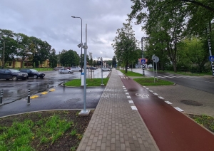 Laukums 2