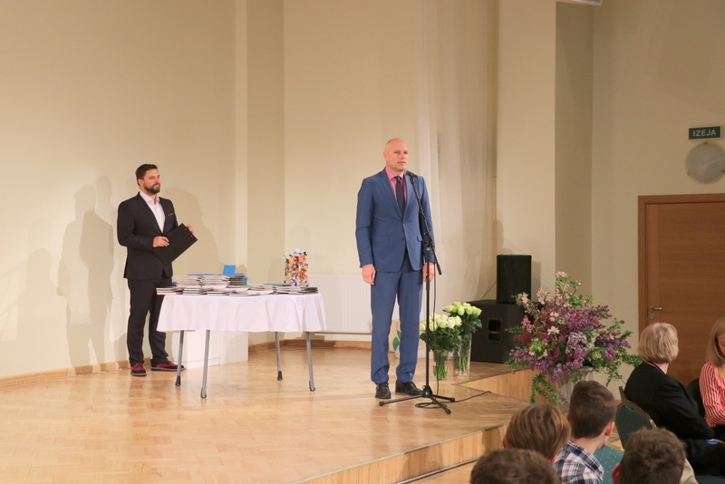 Godina olimpiāžu, konkursu un sacensību uzvarētājus
