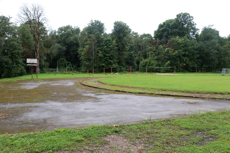 Vēlas sakārtot sporta infrastruktūru Suntažu un Meņģeles pagastā