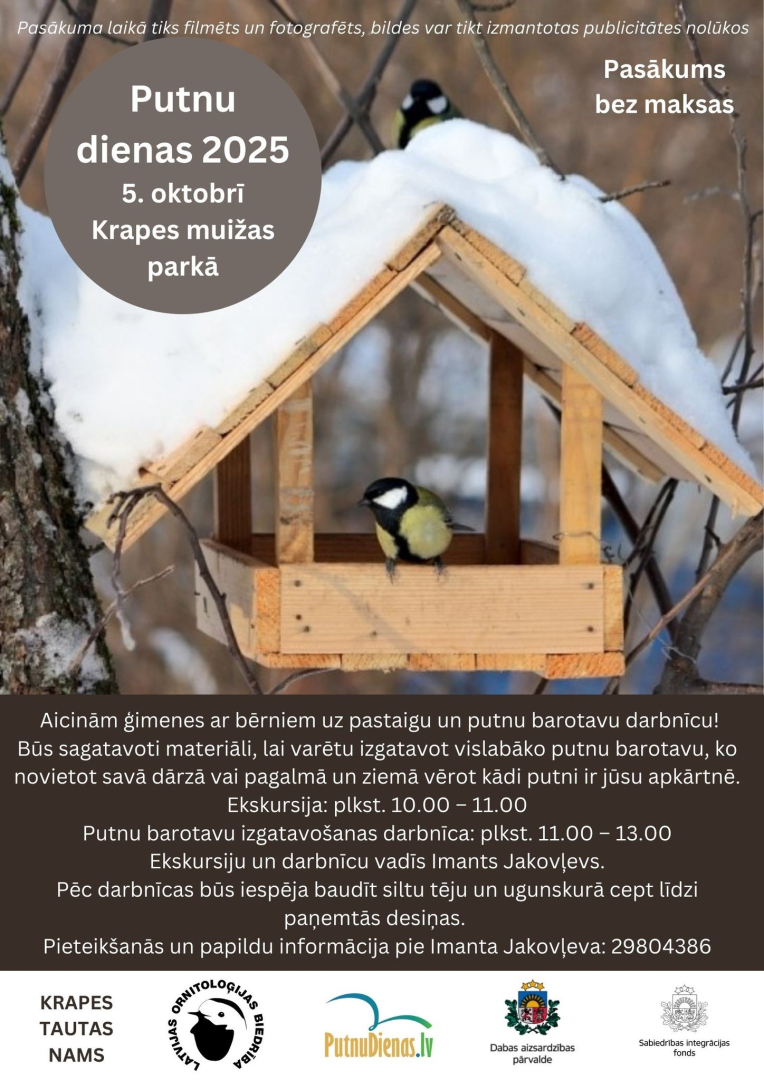 Afiša putnu dienām Krapē. Attēlā apsnigusi putnu barotava ar zīlīti tajā