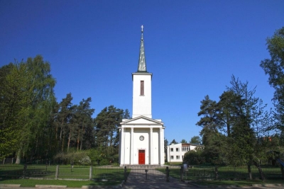 Ikšķiles luterāņu baznīca