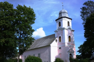 Madlienas luterāņu baznīca