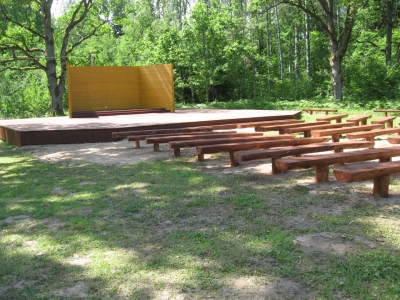 Estrāde Līčupē