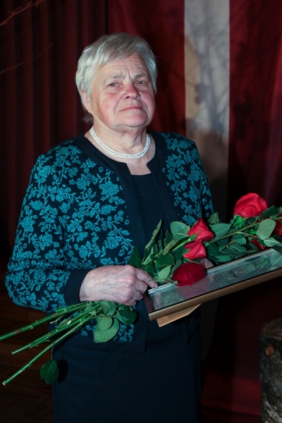 VELTA KRAUZE