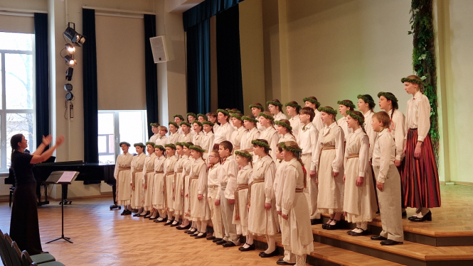 Ogres novada izglītības iestāžu koru kolektīvi ceļā uz XIII Latvijas Skolu jaunatnes dziesmu un deju svētkiem
