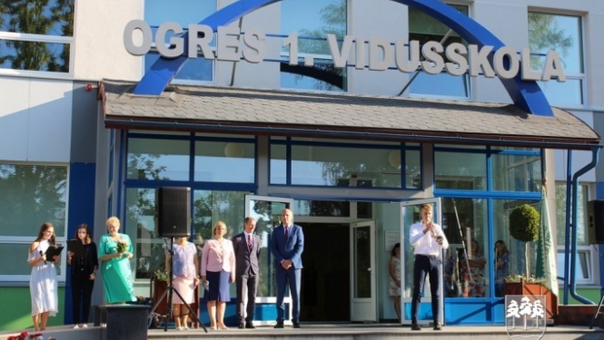 Ogres pilsētas skolās sācies jaunais mācību gads