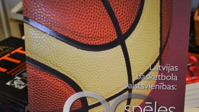 Grāmatnīcā tiekas ar basketbolistu, treneri Igoru Migliniek