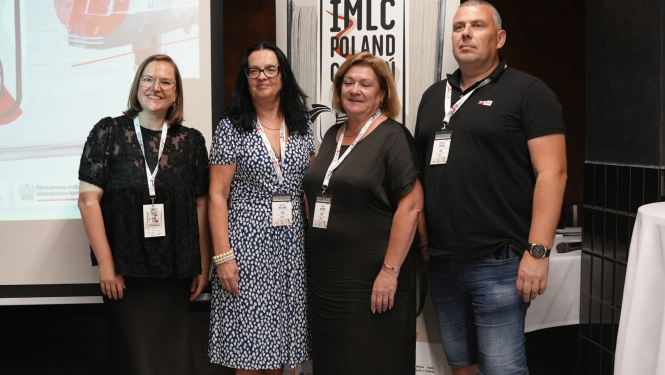 Ogres Centrālās bibliotēkas pārstāvji viesojas Polijā mobilo bibliotēku konresā