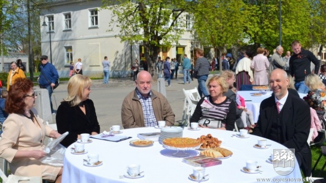 Ogrē svin Latvijas Neatkarības atjaunošanas dienu