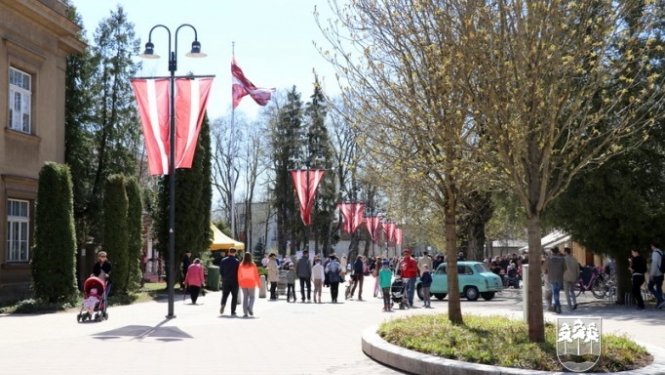 Latvijas Neatkarības atjaunošanas diena Ogrē