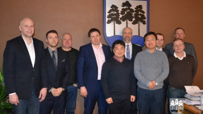 Ogrē ierodas basketbola kluba ģenerālsponsori no Dienvidkorejas