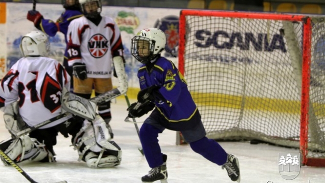 Hokeja komanda "Ogre Juniors 2" debitē Latvijas čempionātā