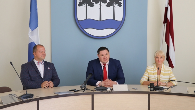 Saeimā iesniegta iniciatīva par Operetes teātra izveidi Ogrē