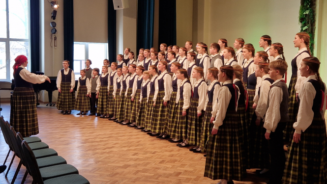 Ogres novada izglītības iestāžu koru kolektīvi ceļā uz XIII Latvijas Skolu jaunatnes dziesmu un deju svētkiem
