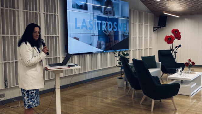 Konference "Lasītrosme: forums par brīvās lasīšanas metodi Latvijas skolās" 