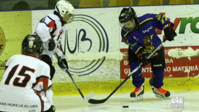 "Ogre Juniors" uzņems grupas līderus