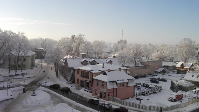 Arī sniega un sala apstākļos nedrīkst aizmirst par drošību