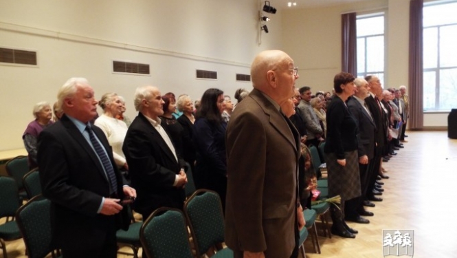 Politiski represētie tiekas ikgadējā konferencē