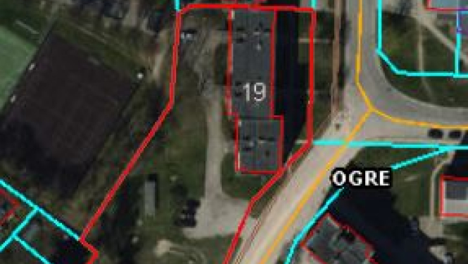 Daudzdzīvokļu dzīvojamai mājai Skolas ielā 19, Ogrē, Ogres nov., funkcionāli nepieciešamo zemesgabalu, kas ir daļa no zemes vienības ar kadastra apzīmējumu 7401 001 0569