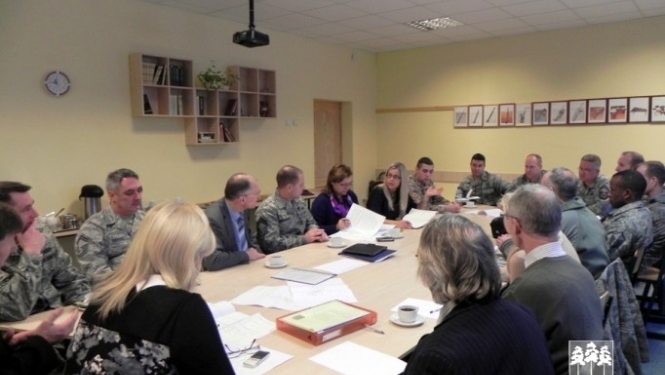 ASV Aizsardzības drošības sadarbības aģentūra plāno piešķirt līdzekļus Ogres 1. vidusskolas jumta renovācijai