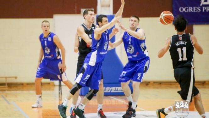 Ogres basketbola izlase ar uzvaru sāk atlases turnīru