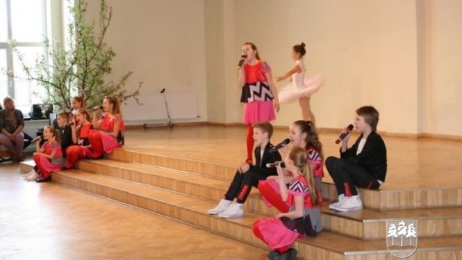 Aizvadīts sirsnīgs pasākums bērniem – radošās darbnīcas “Izkrāso savu pasauli!"